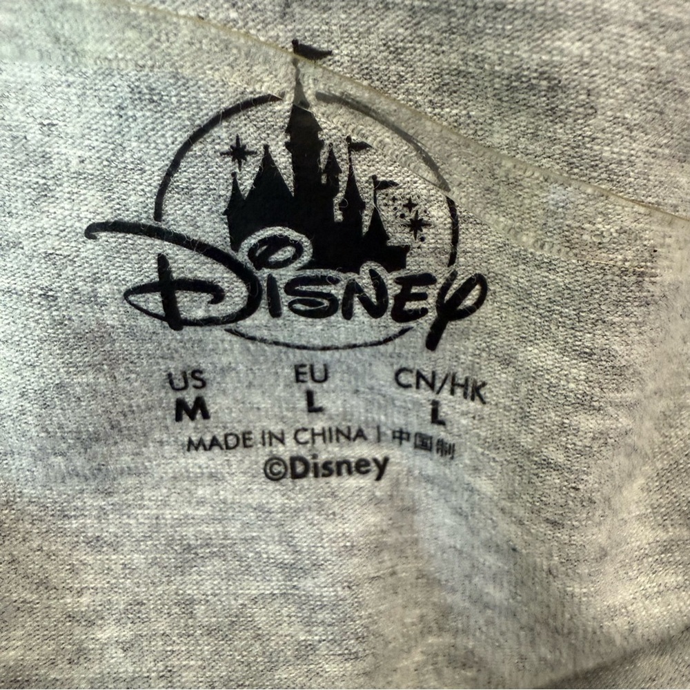 Walt Disney World Sweater Size Medium EUC - Picture 5 of 6